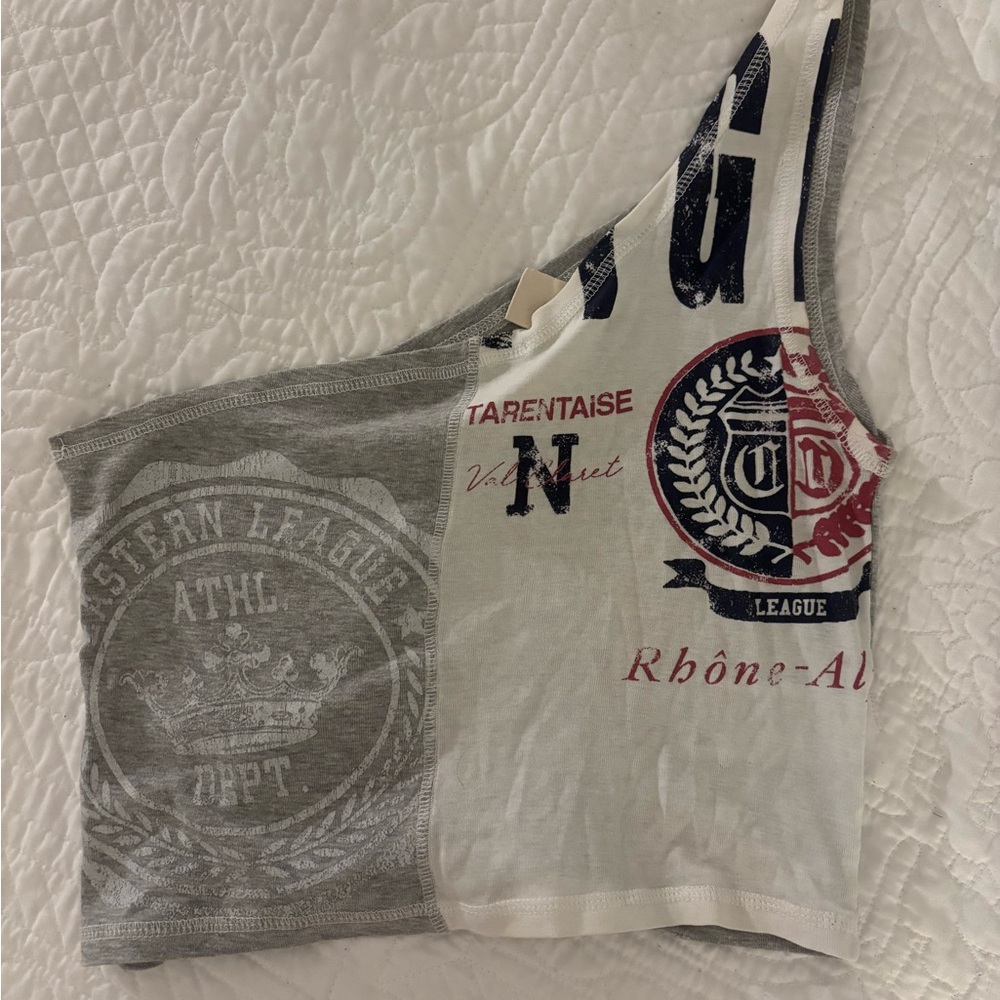 Gray and White Graphic One-Shoulder Top